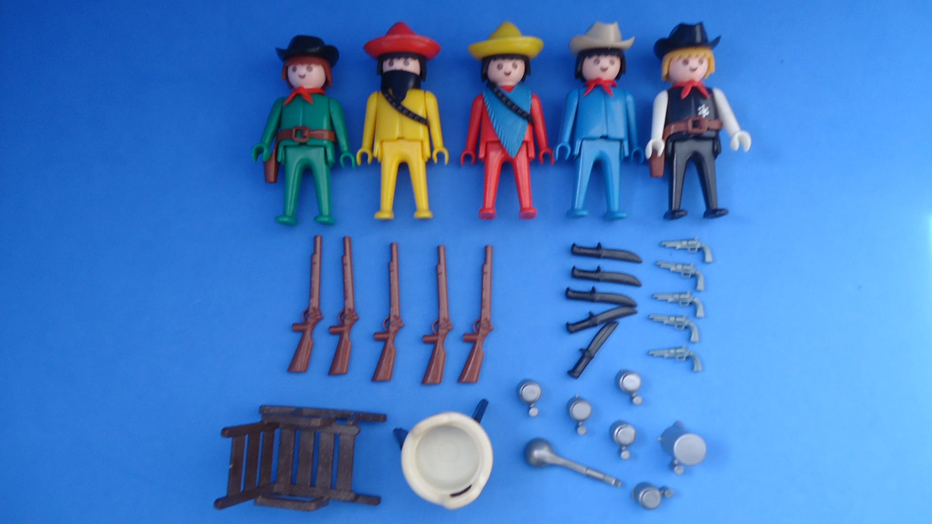 Playmobil Xerife Ajudantes e Bandidos Cód. 3241